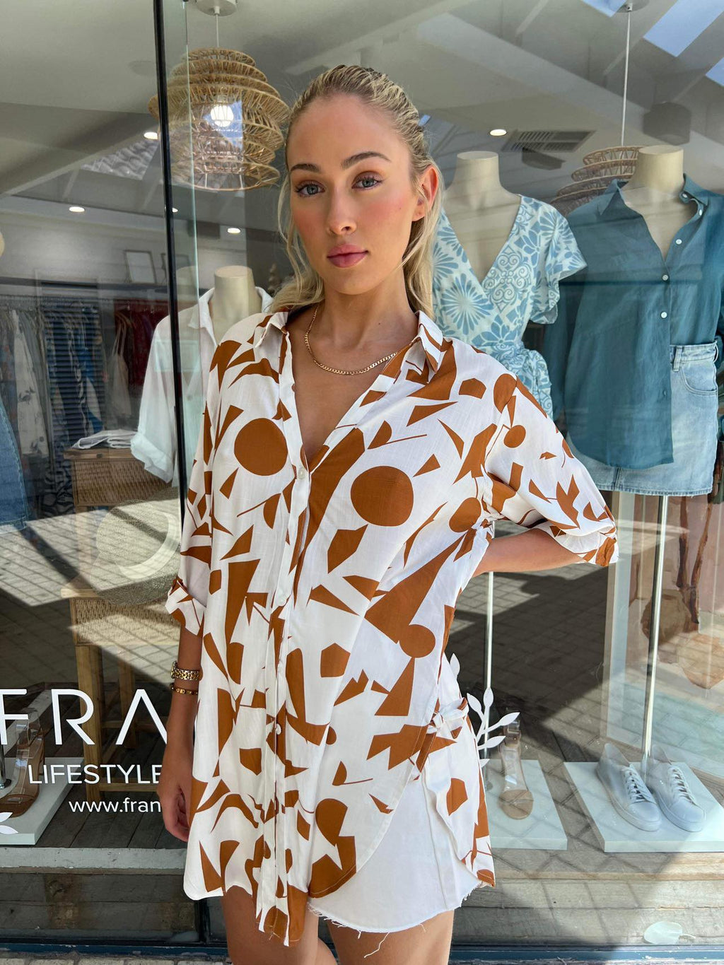 Chic Abstract Print Blouse