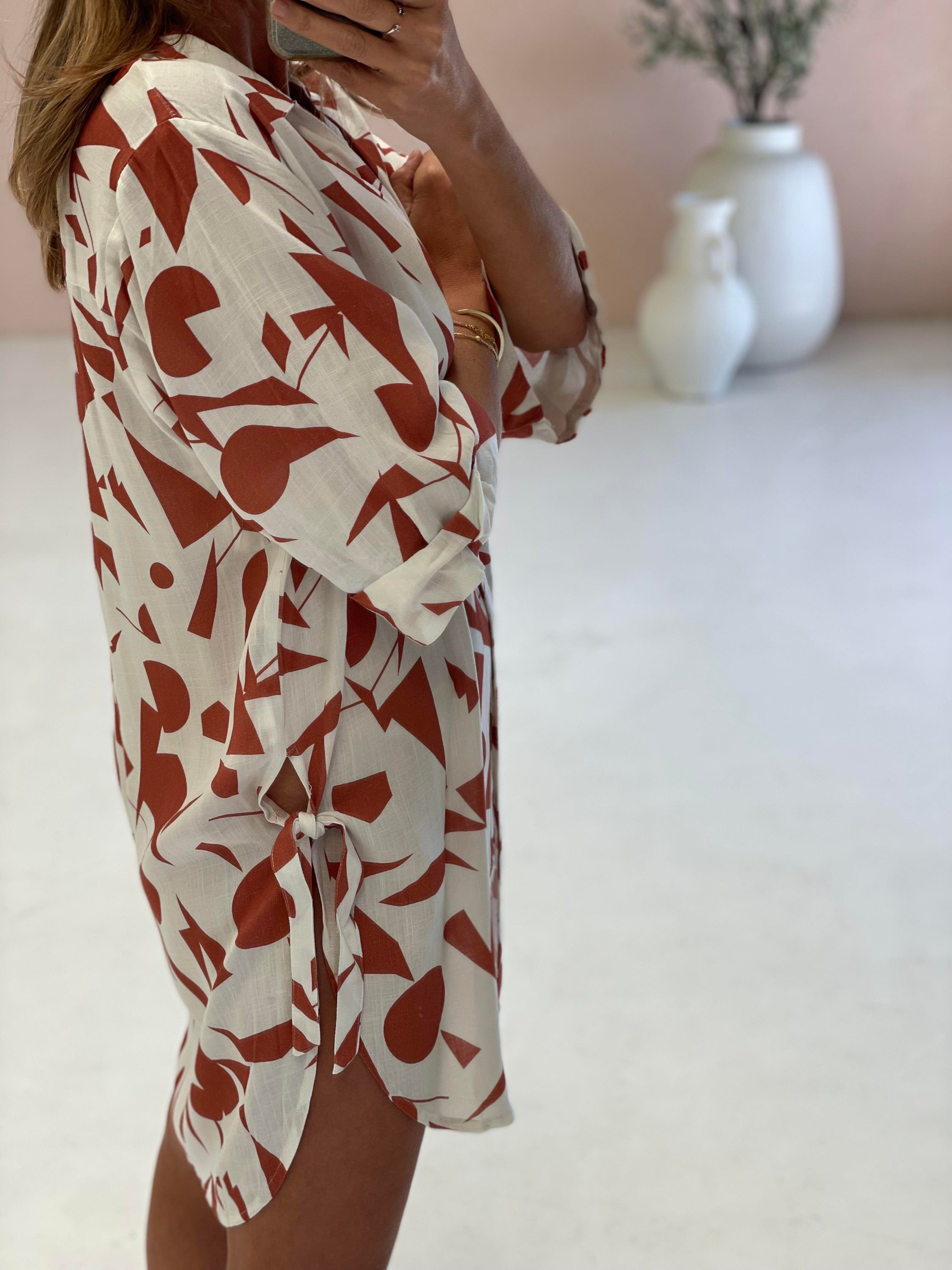 Chic Abstract Print Blouse